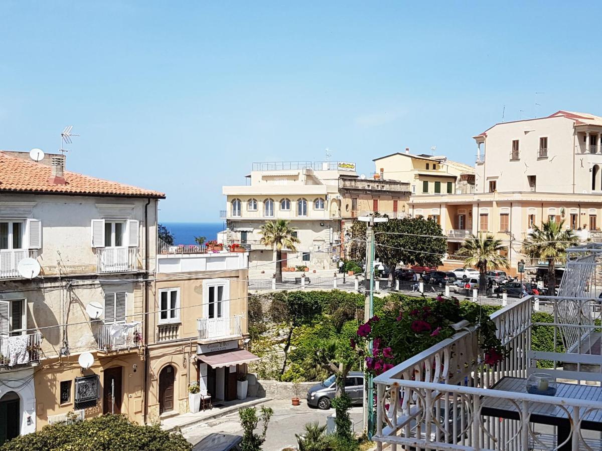 Don Ugo Luxury Rooms Tropea Oda fotoğraf